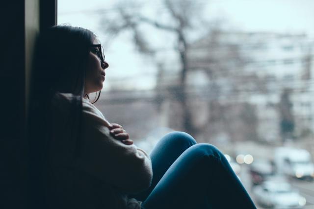 Oko 420.000 ljudi u Srbiji boluje od depresije